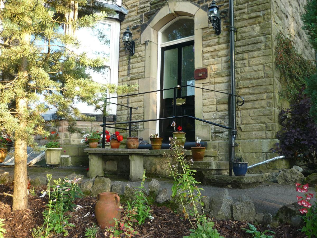 Alpine Lodge Guest House Бакстон Экстерьер фото